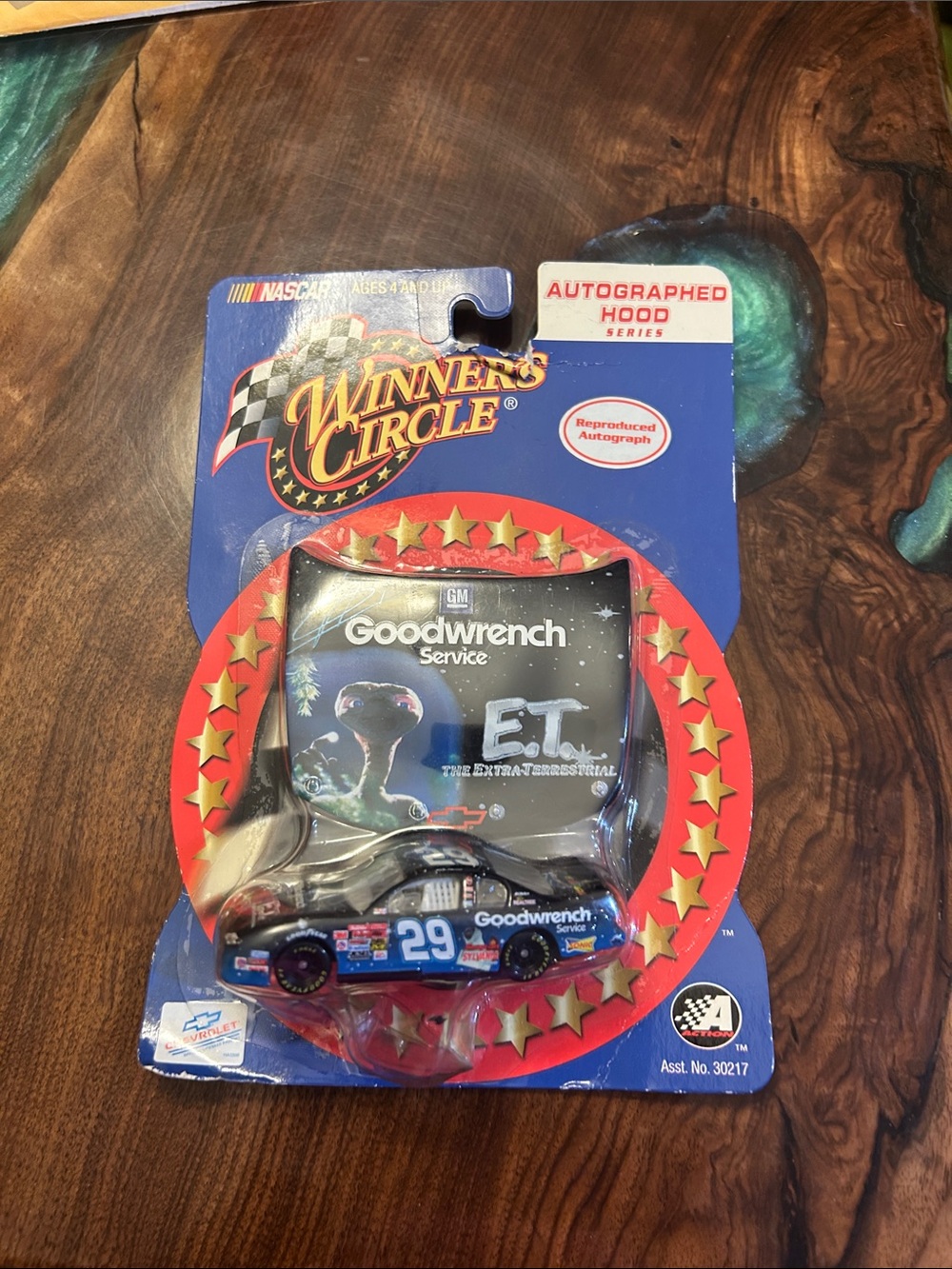 2002 Winner's Circle NASCAR #29 Kevin Harvick GM Goodwrench E.T. Car, NWT